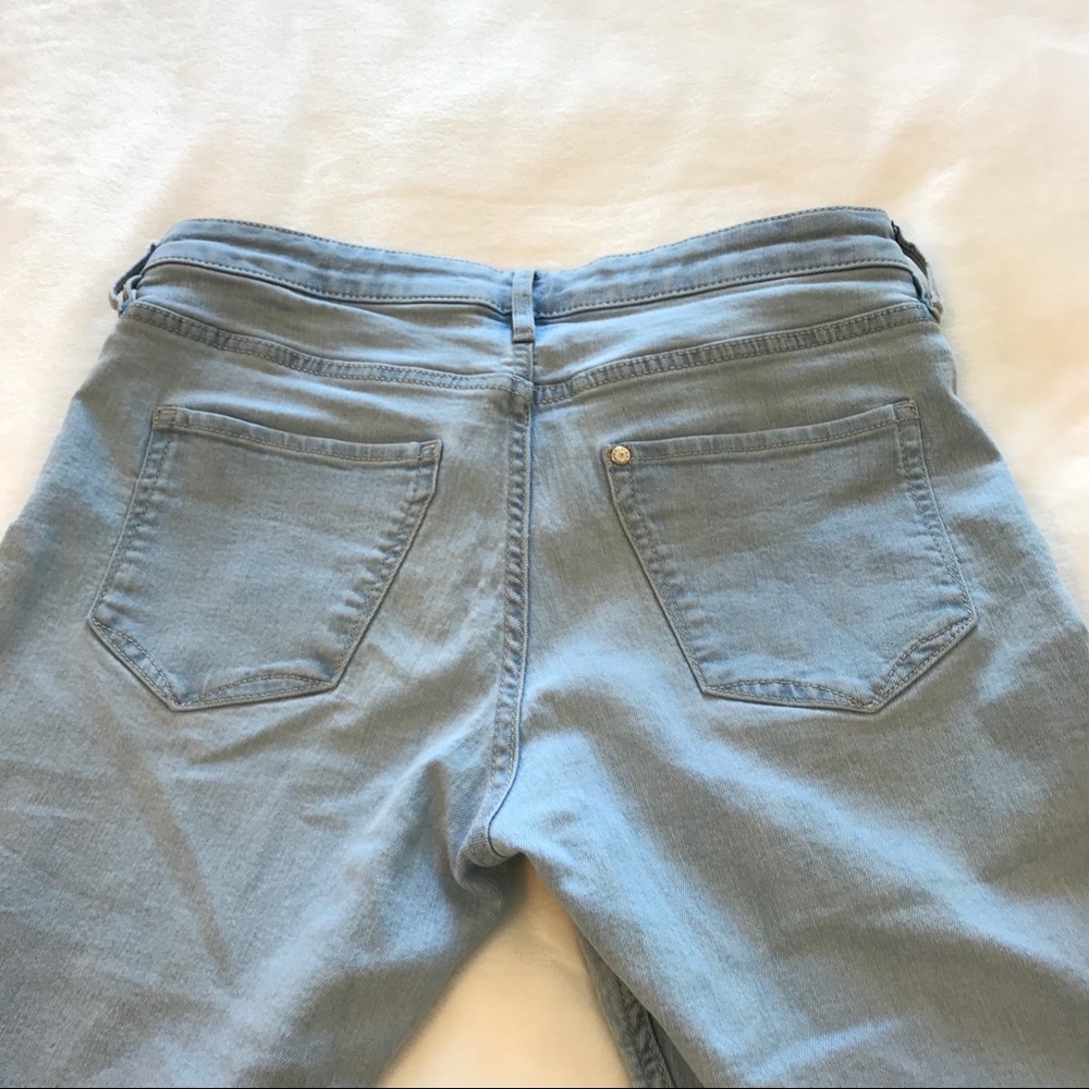 Light Wash Ripped Jeans - Picture 4 of 5